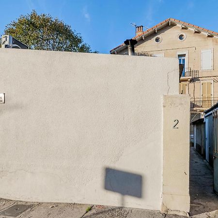 Appartement Logement entier T1bis, 4personnes, climatisé,calme à Toulon Extérieur photo